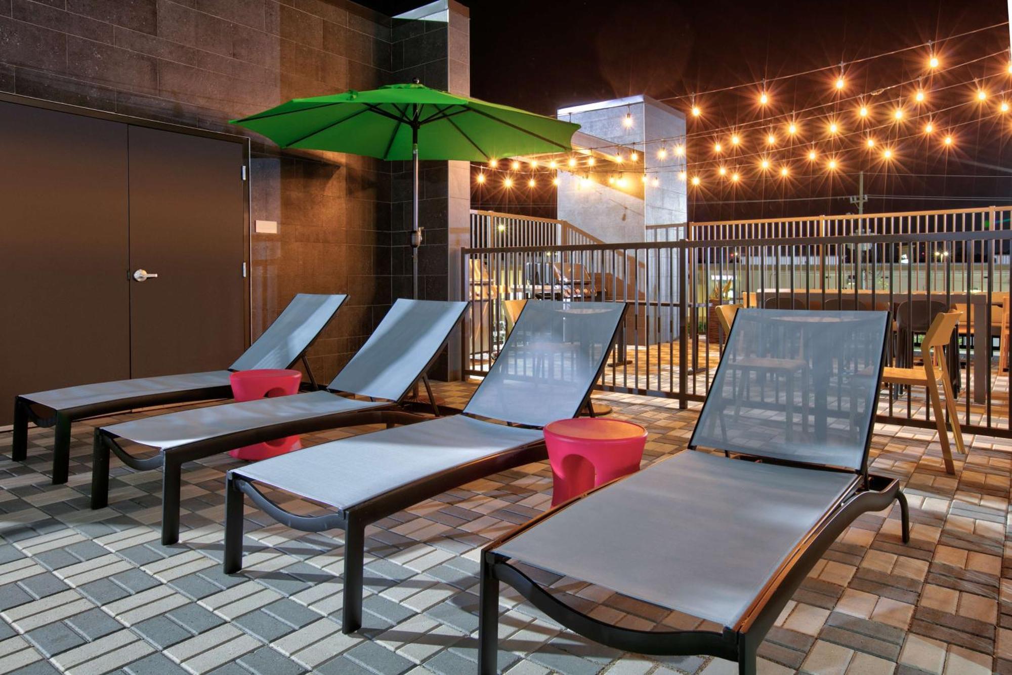Home2 Suites By Hilton Huntsville, Tx Exterior photo